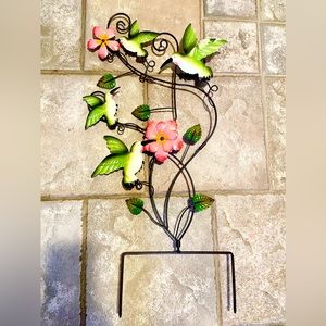 Brand New Metal Hummingbird Trellis